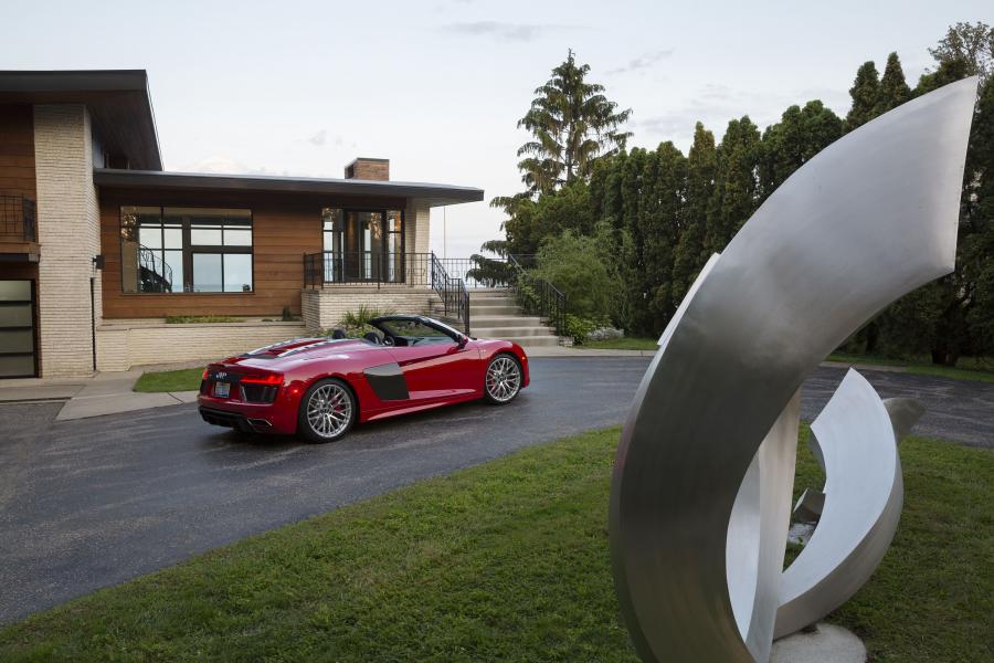  Audi R8 Spyder V10 2017 года  (NA) (фото 13 из 51)